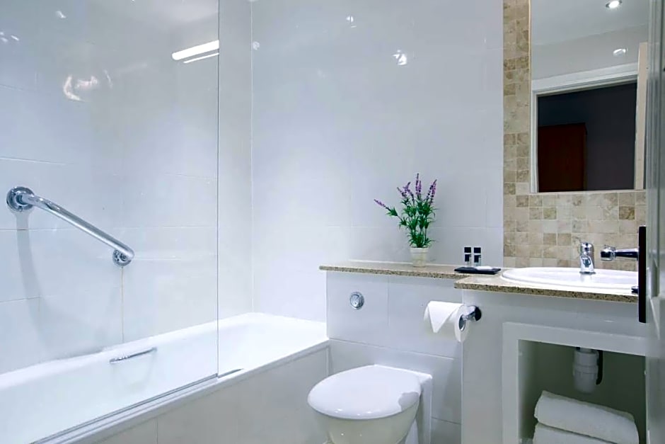 Warrington Fir Grove Hotel, Sure Hotel Collection by BW