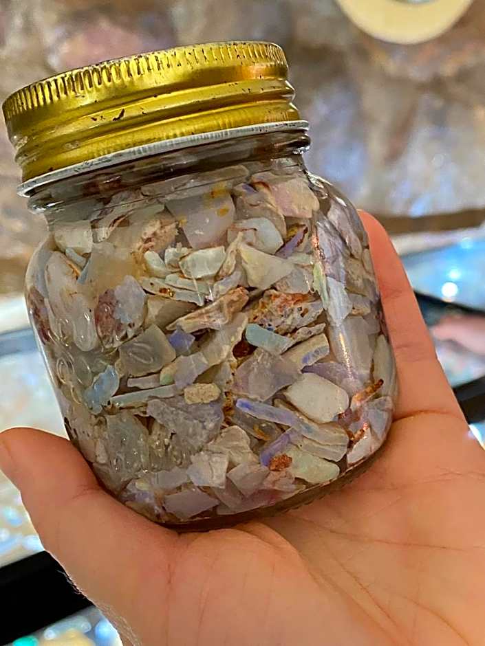 White Cliffs Underground Motel