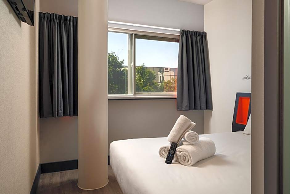 easyHotel Milton Keynes
