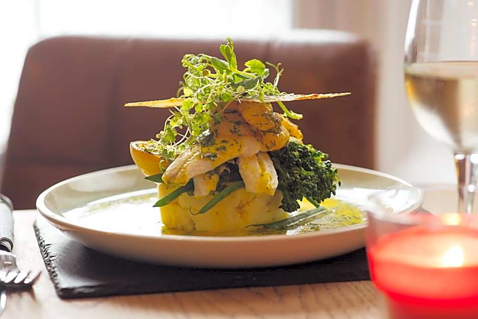 The Dolphin Hotel & Restaurant