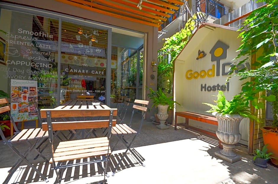 Good Day Hostel