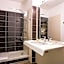 Kyriad ChambÃ©ry Centre - HÃ´tel et RÃ©sidence