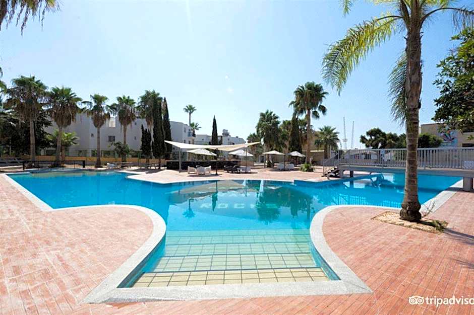 Pambos Napa Rocks Hotel - Adults Only