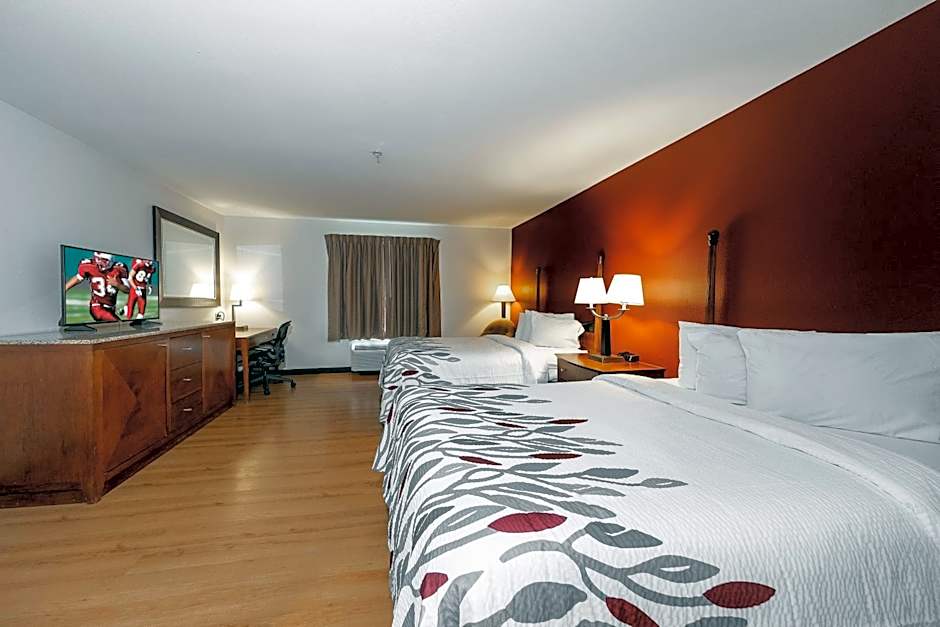 Red Roof Inn & Suites Biloxi - Ocean Springs