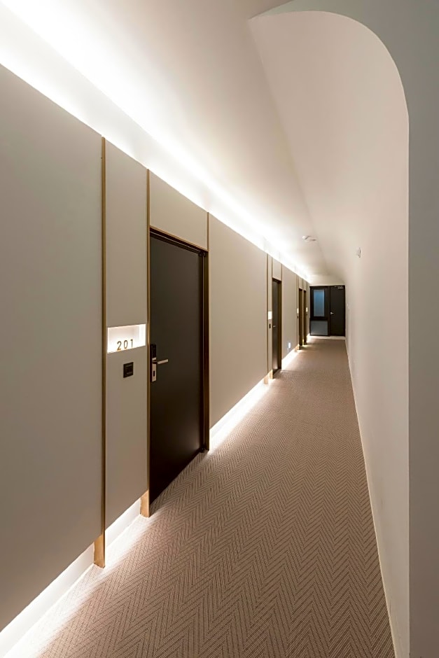 Hound Hotel Changwon - Jinhae Yongwon