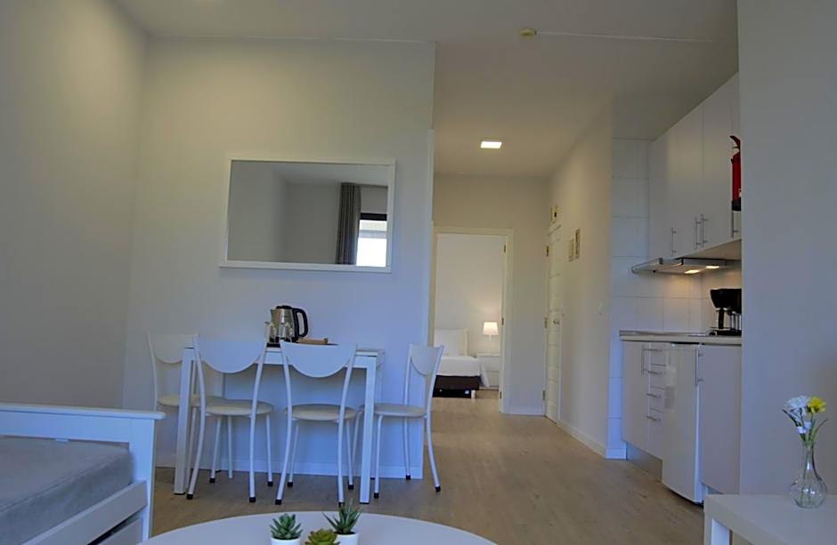 Apartamentos Turísticos Vitoria by Petit Hotels