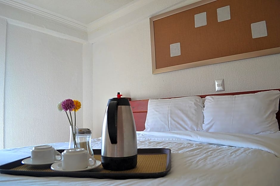 Hotel Campestre Inn