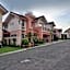 Crown Regency Suites And Residences - Mactan
