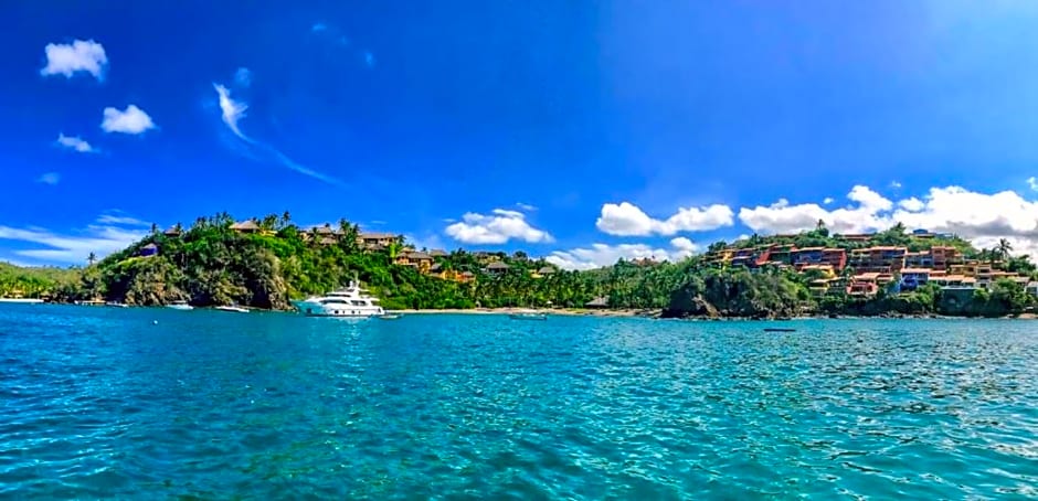 Bungalows & Casitas de las Flores in Careyes