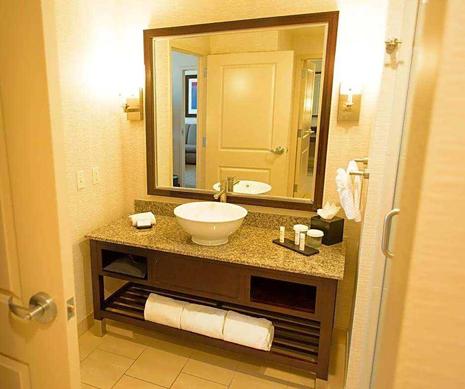 Embassy Suites By Hilton Ontario Airport