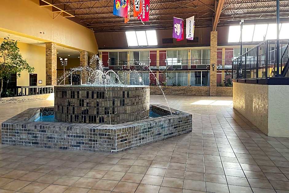 Baymont By Wyndham Stillwater – Stillwater, OK