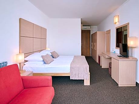 Superior Double Room with Balcony