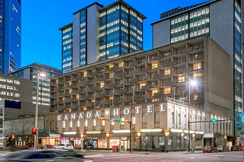 Ramada Plaza by Wyndham Calgary Downtown