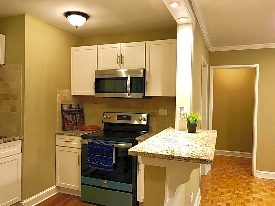 Laugh, Eat, Sleep Downtown Wine Down 9E