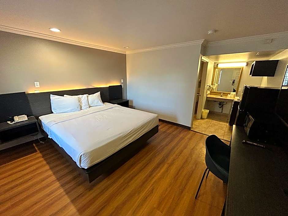 Studio 6 Mojave, CA - Airport