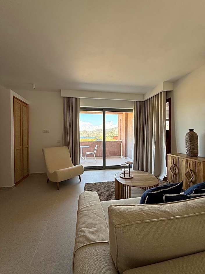 Angelina Boutique Escape