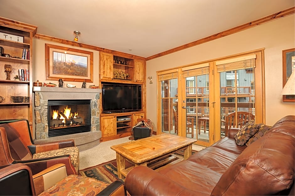 Jackpine & Black Bear Condominiums by Keystone Resort