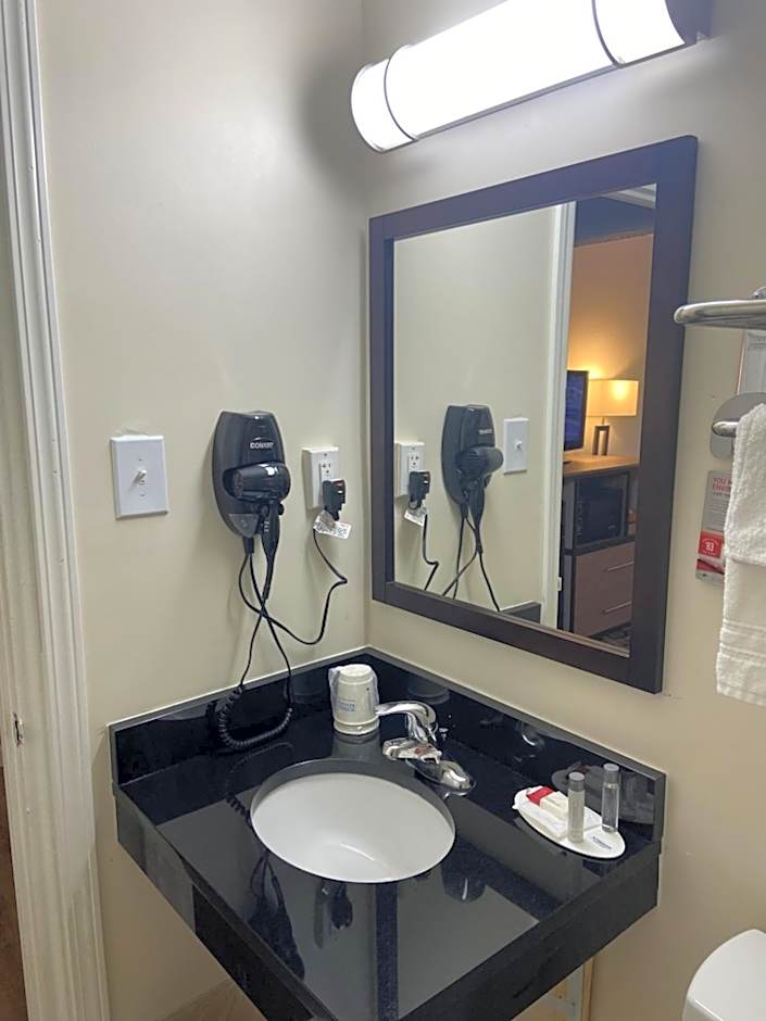 Ramada by Wyndham West Atlantic City