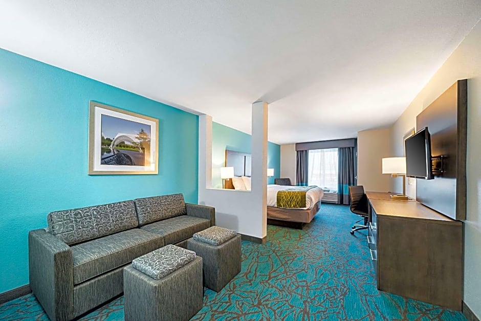 Comfort Inn & Suites Oklahoma City near Bricktown