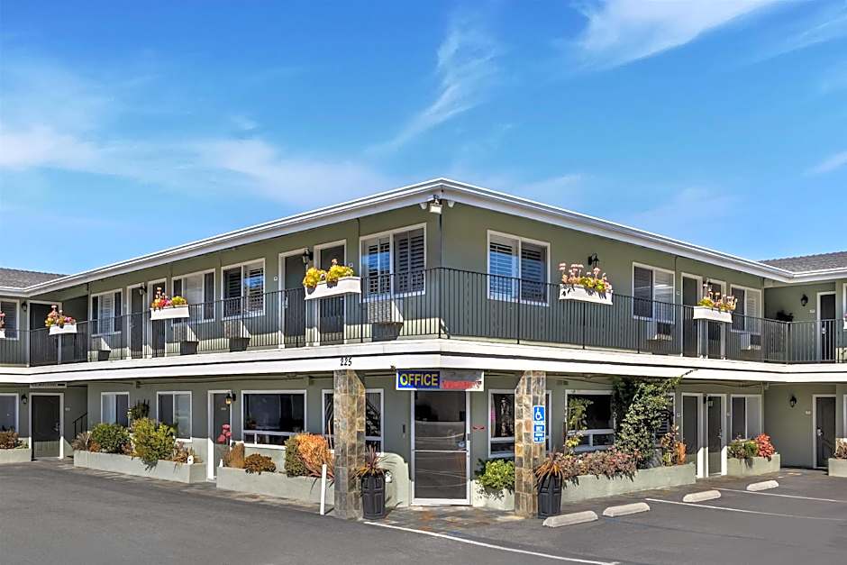 Best Western Tradewinds