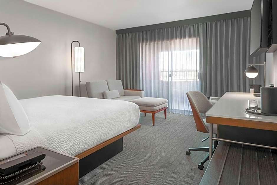 Courtyard by Marriott Farmington