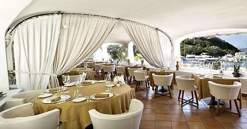 Grand Hotel Poltu Quatu Sardegna