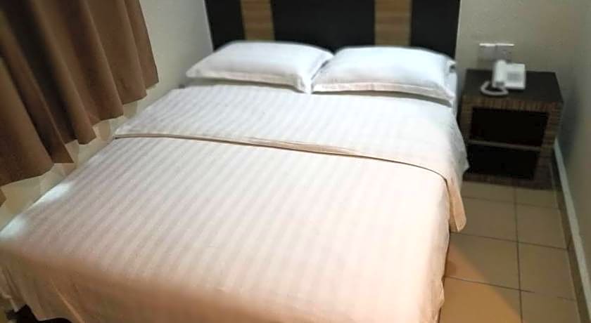 Hotel Traveller