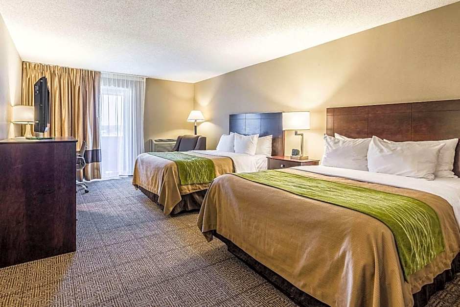Comfort Inn Lansing West