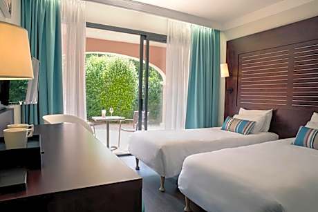 Club Double Room on the Hillside