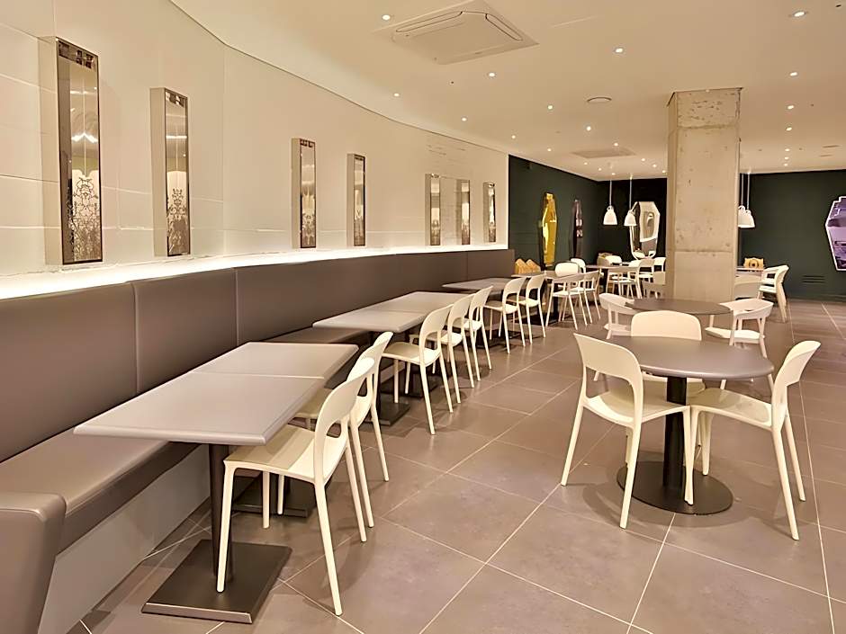 Shinshin Hotel Jeju Worldcup