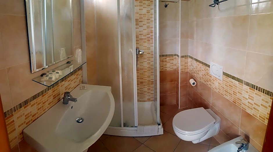 Hotel Luana