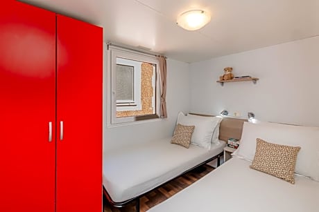 Superior Two-bedroom Mobile Home