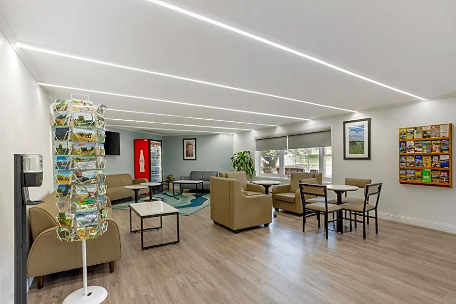 Quality Inn Smoketown - Lancaster Area