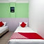 OYO 850 Gold Star Hotel