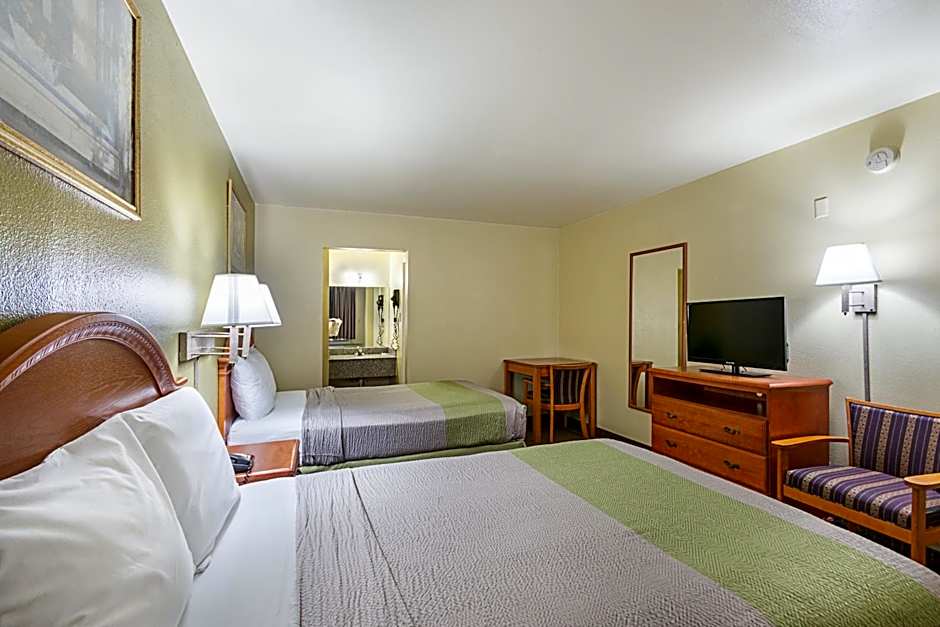 Motel 6-Livingston, TX