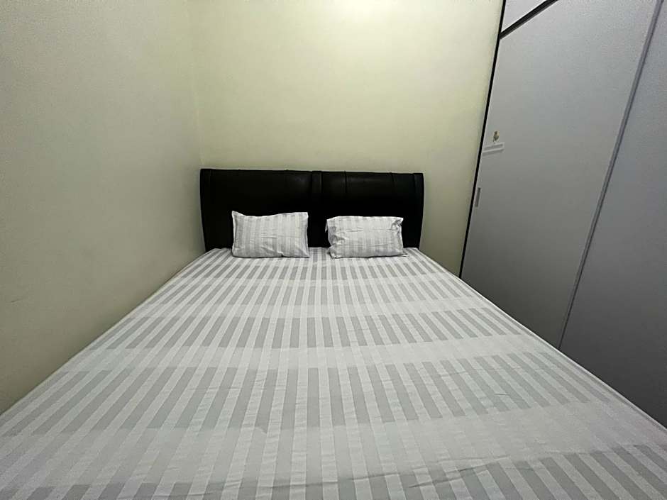 Hotel O Wisma Aliyah Near Sidrap