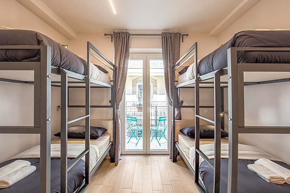 Aurelia Vatican Apartments