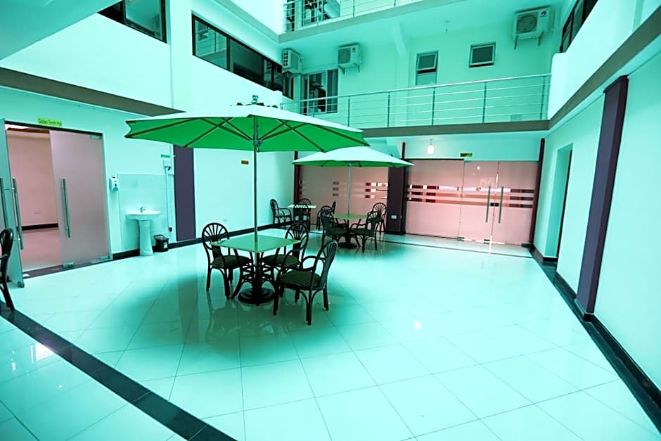 Sheratton Regency Hotel