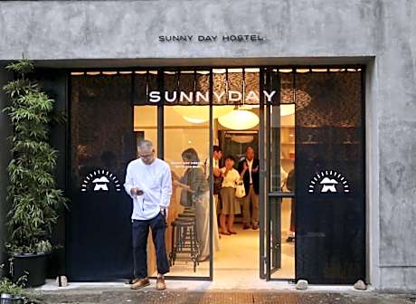 Sunny Day Hostel