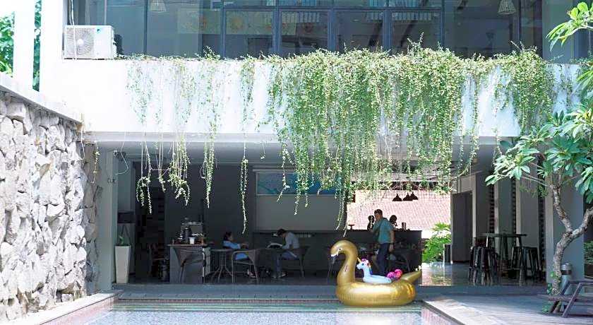 Conjioo Hotel Kuta Managed by MHM