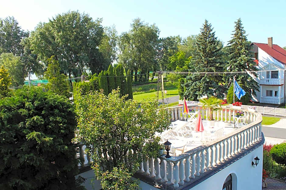 Steinhaus Bed & Breakfast