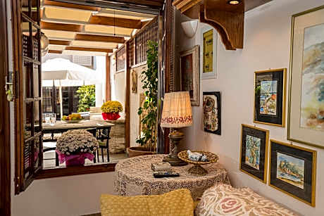 Studio with Terrace