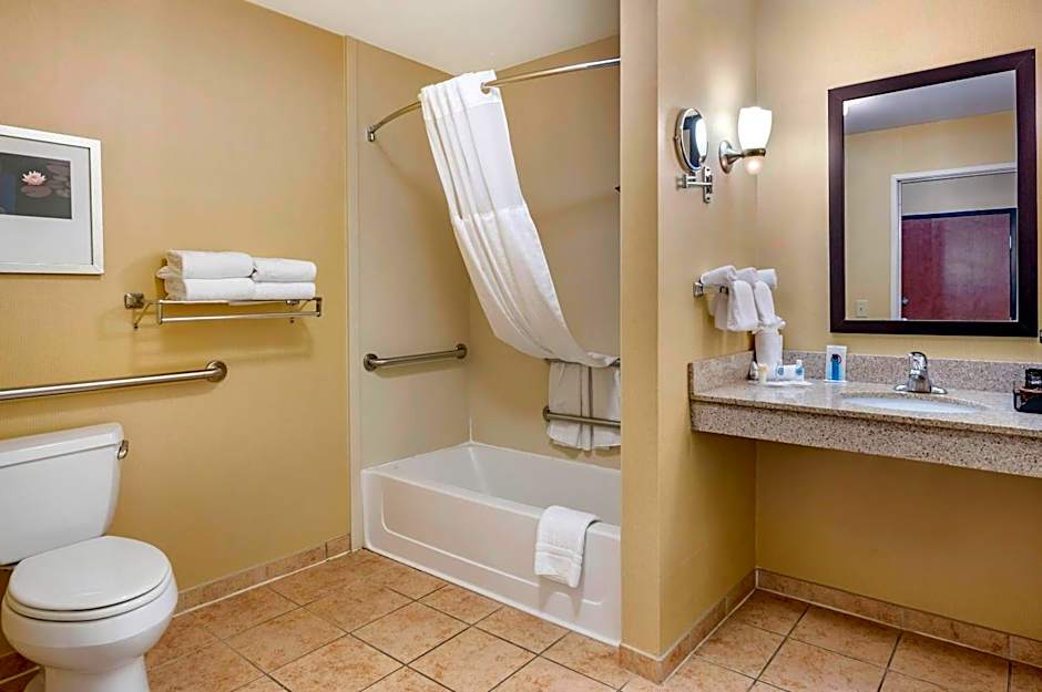 Comfort Suites Urbana Champaign, University Area