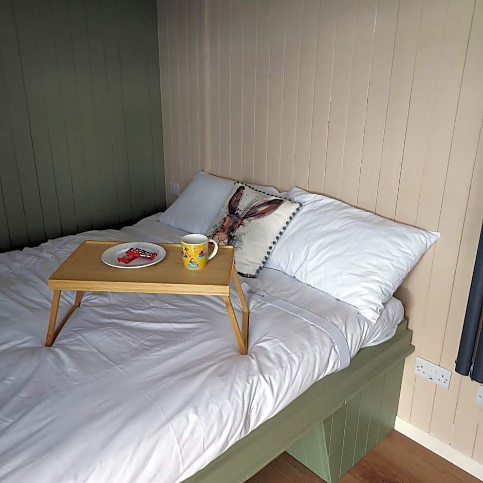 Abbeyview House B&B and Glamping