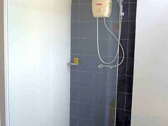 Aileen Hotel