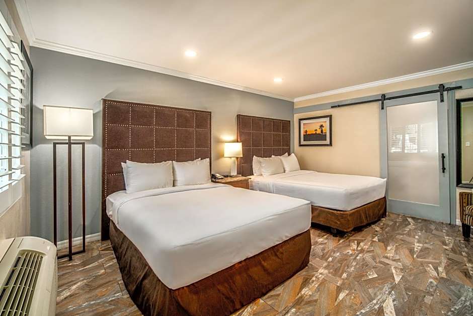 The Buena Park Hotel & Suites
