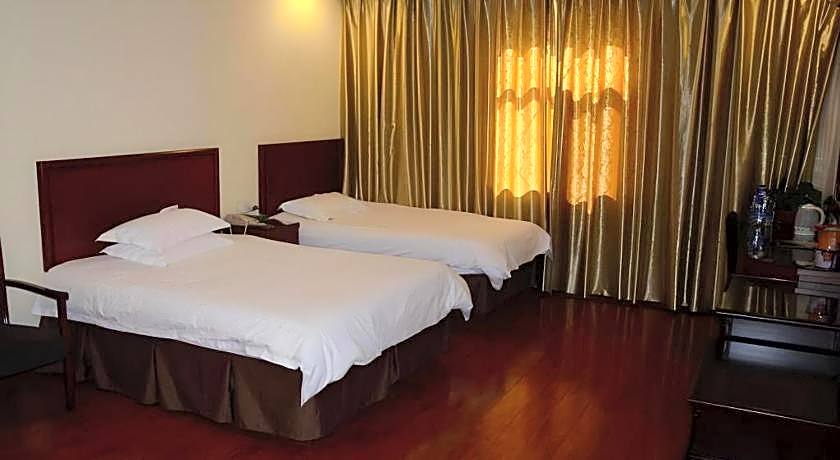 GreenTree Inn WeiFang QingZhou Middle HaiDai Road Electric Power Shell