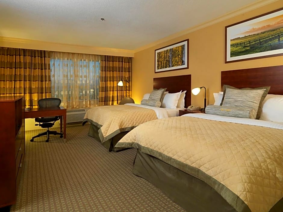 DoubleTree by Hilton Hotel Dallas - Love Field