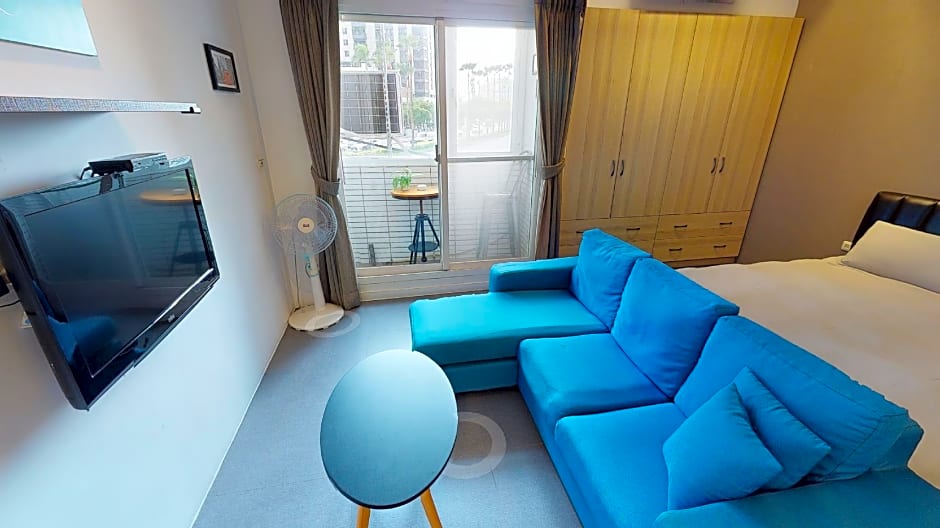 White House – Tainan, LA