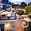 Mariposa Inn And Suites